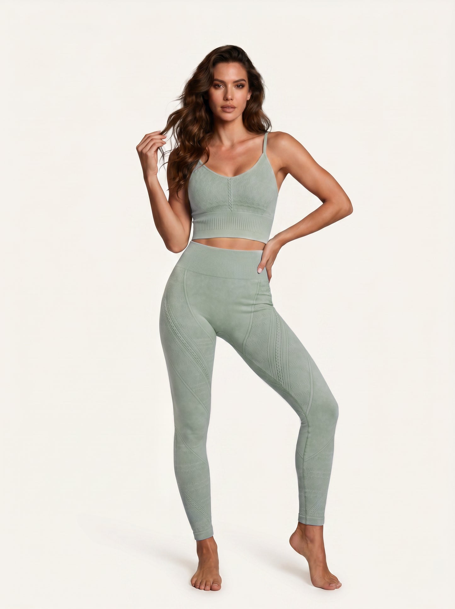 Hand-Braided Seamless Knit Set