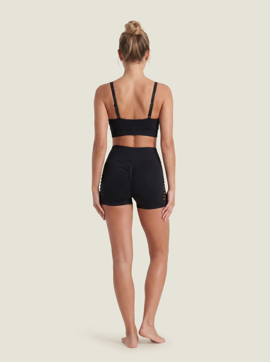 Cut-Out Sculpt Seamless Shorts