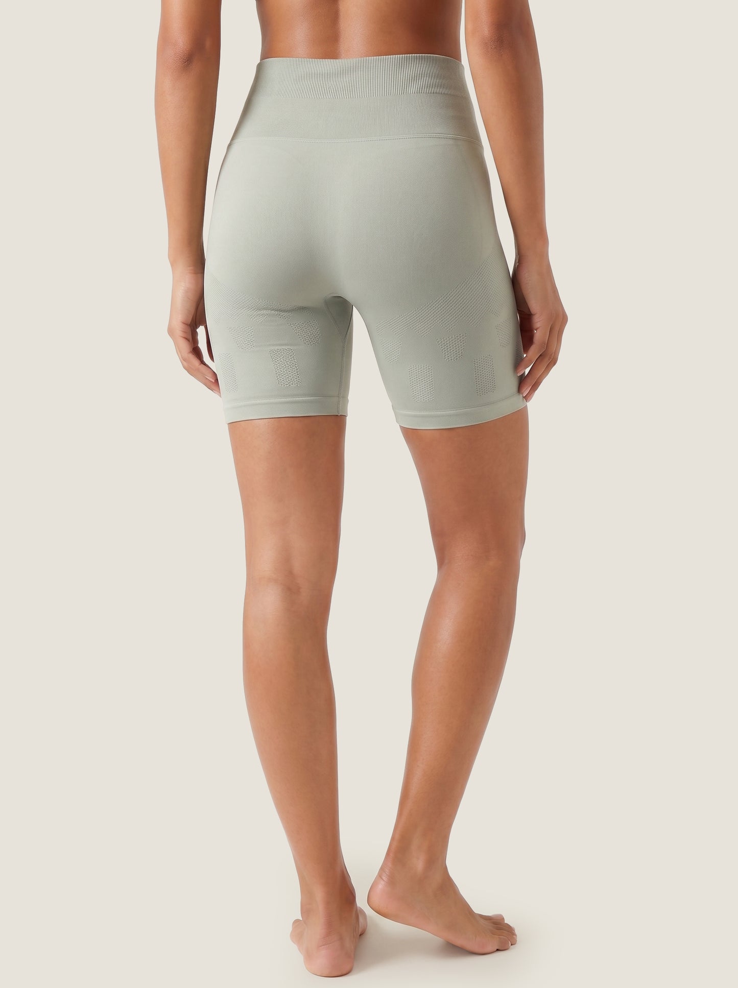 Die Aura-Serie: Nahtlose Shorts mit geometrischem Jacquardmuster