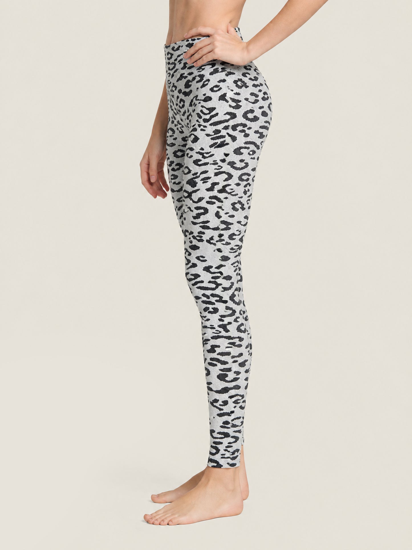 Snow Leopard Jacquard Seamless Leggings