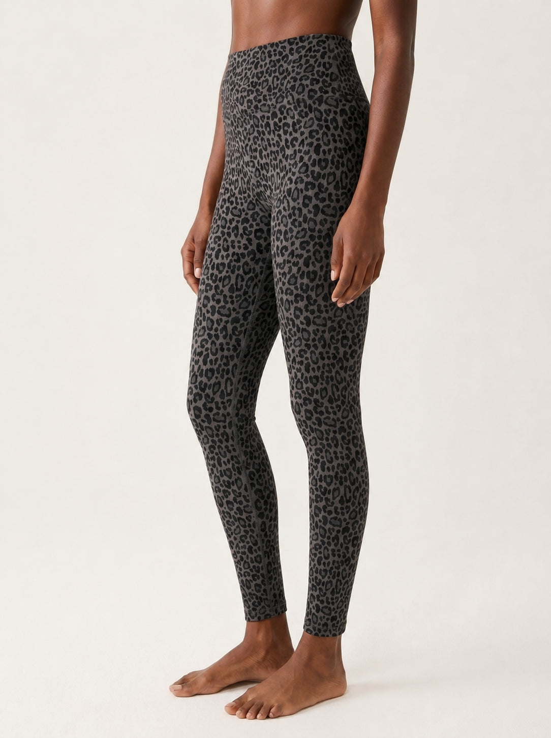 The Aura Series: Leopard Seamless Knit Leggings