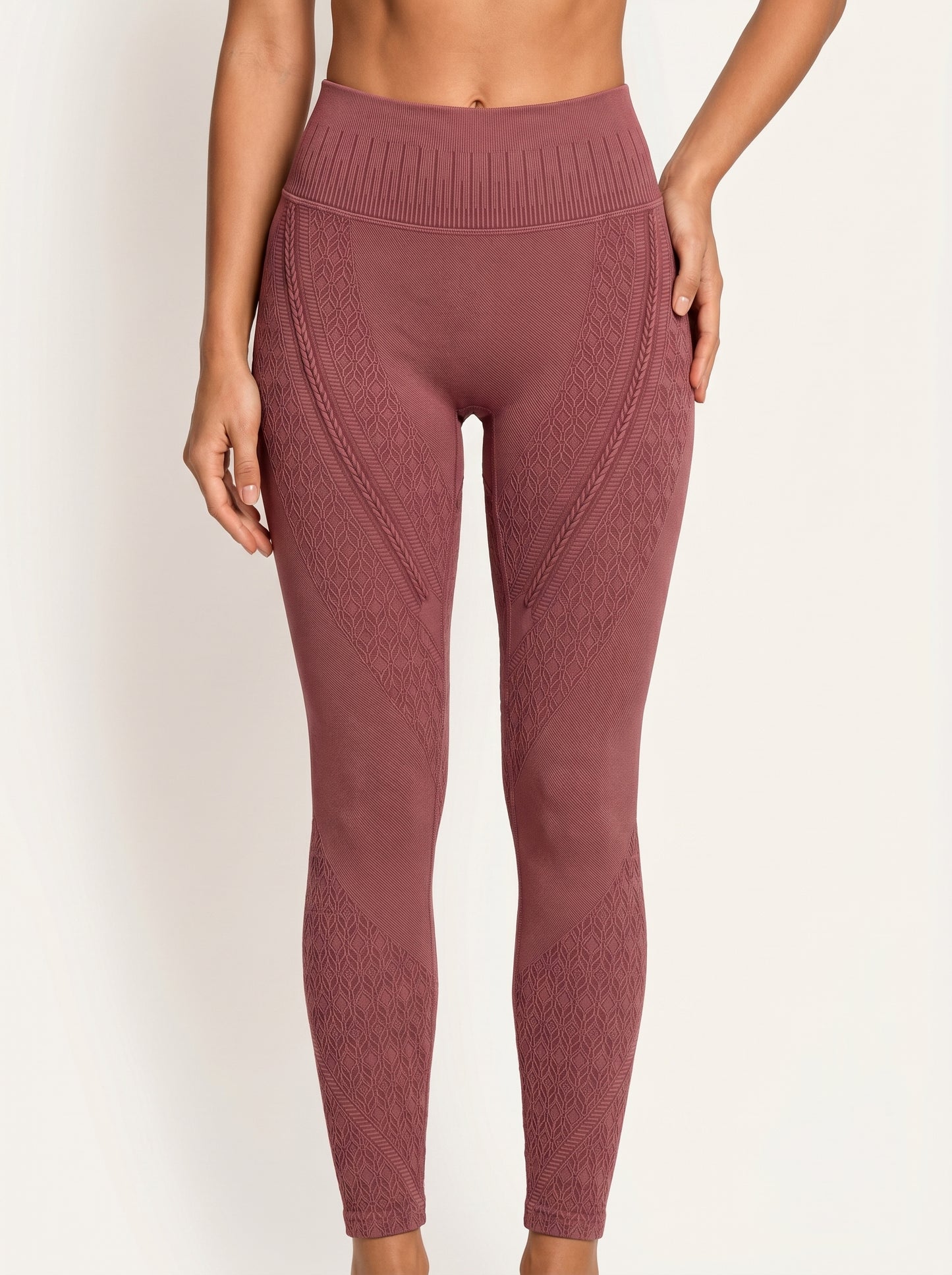 Hand-Braided Seamless Knit Set
