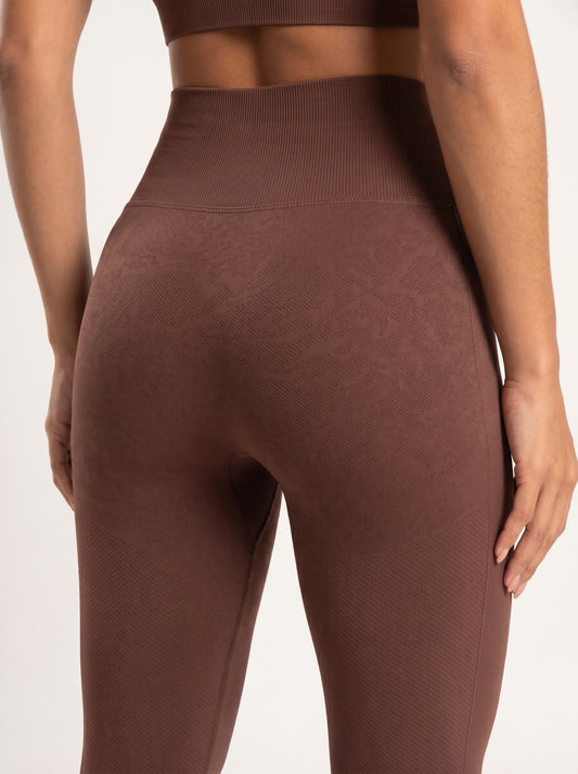 The Aura Series: Contour Seamless Knit Leggings