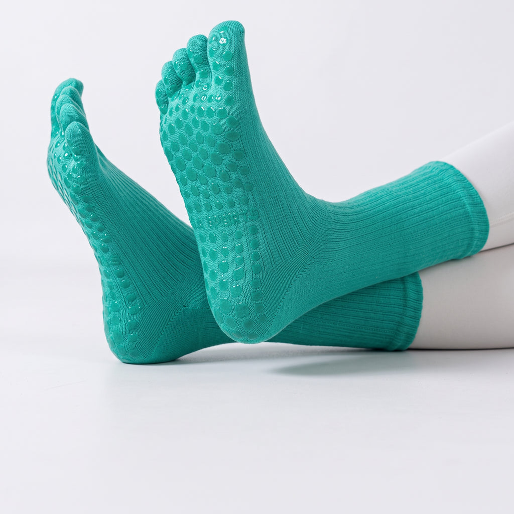 One Size Solid Five-Toe Grip Yoga Crew Socks