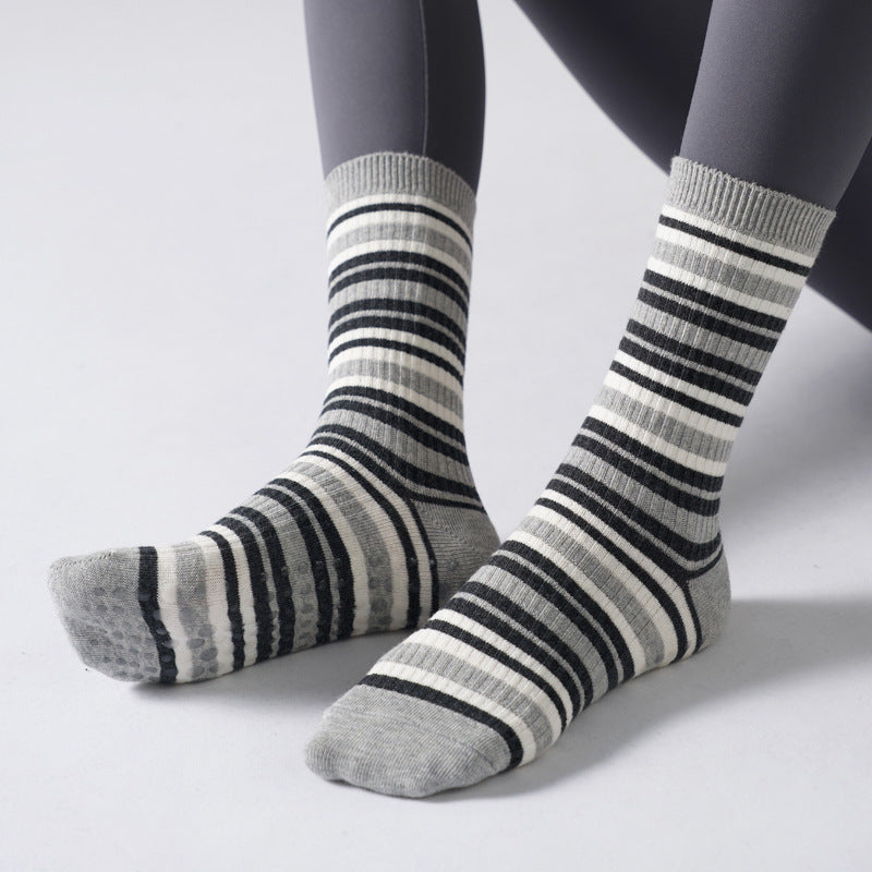 One Size Striped Knit Grip Yoga Crew Socks (2 Pairs)